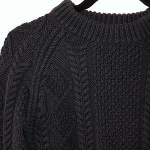LL BEAN Bean signature Cable Knit Sweater